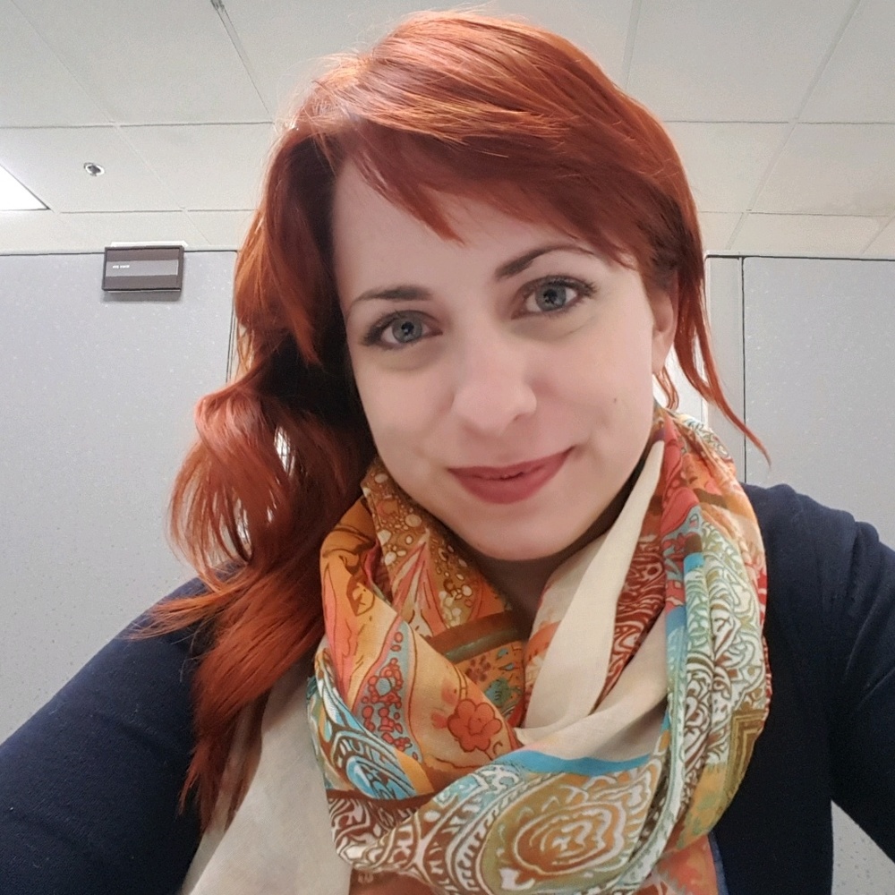 Meet your Posher, Caitlin